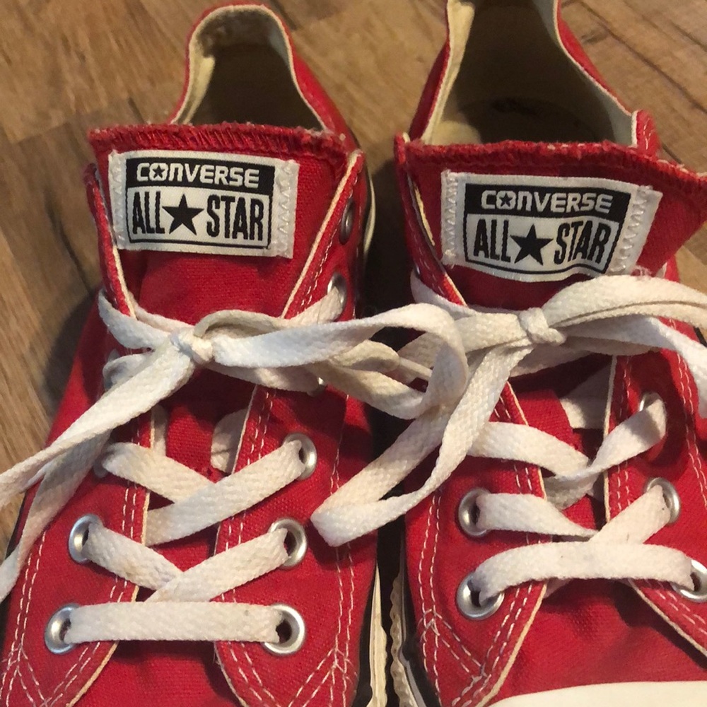 Red Converse - Picture 4 of 4